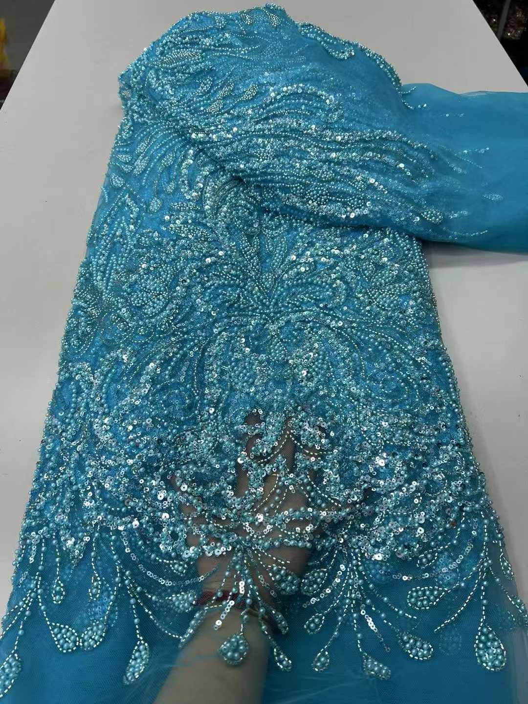 Exquisiter, einzigartiger, lux – Embroidery Unique Design Bewertung und Preis