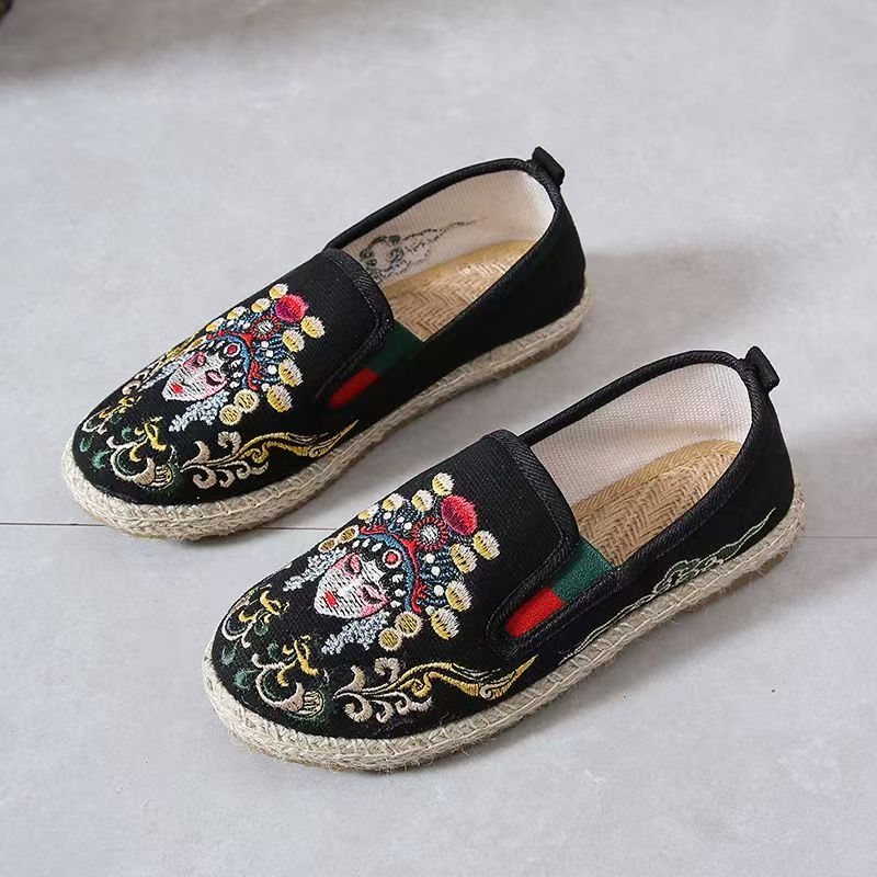 Damen-Stoffschuhe mit flacher  – Embroidery Style Bewertung und Preis