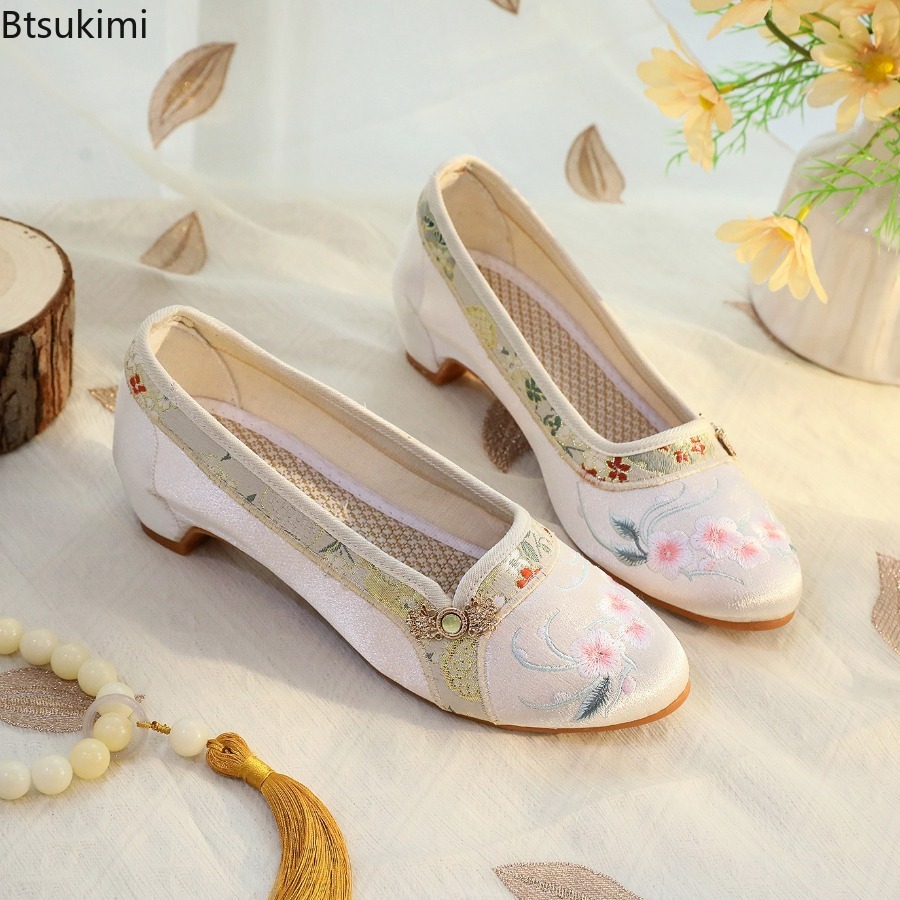 2026 Neue Damenschuhe im Ethno – Embroidery Style Bewertung und Preis