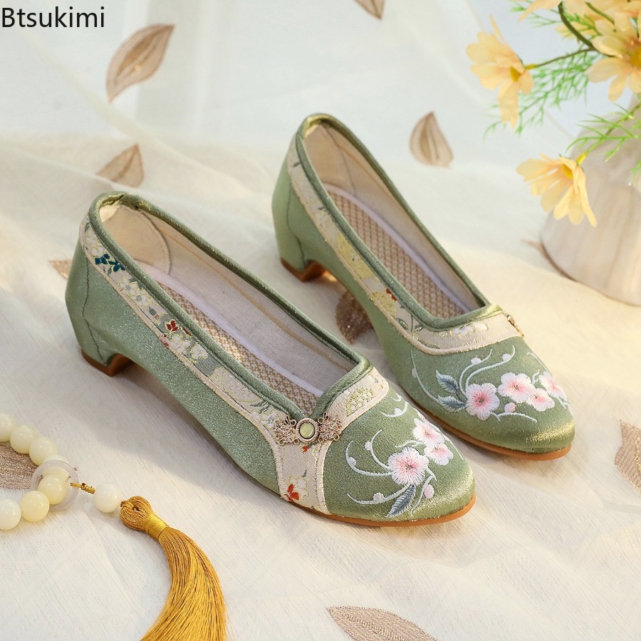 2026 Neue Damenschuhe im Ethno – Embroidery Style Bewertung und Preis