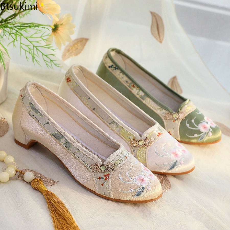 2026 Neue Damenschuhe im Ethno – Embroidery Style Bewertung und Preis