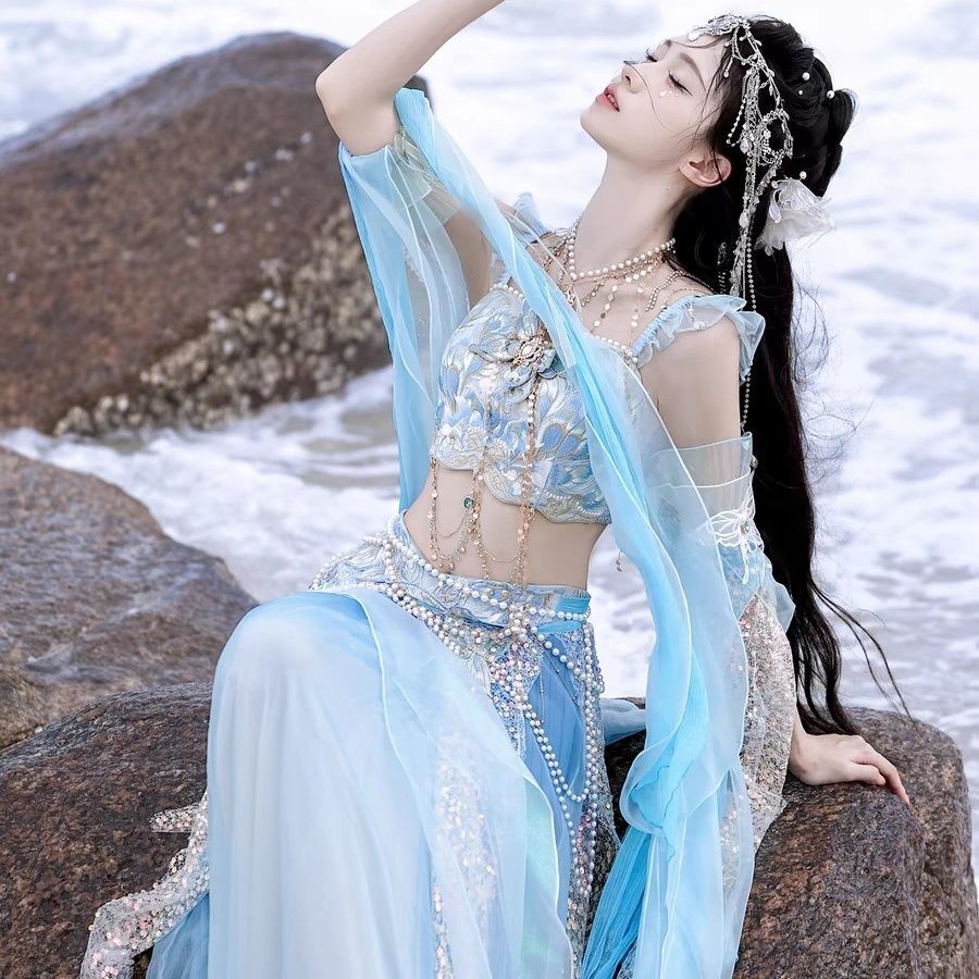 Modifiziertes Hanfu-Kleid im e – Embroidery Style Bewertung und Preis
